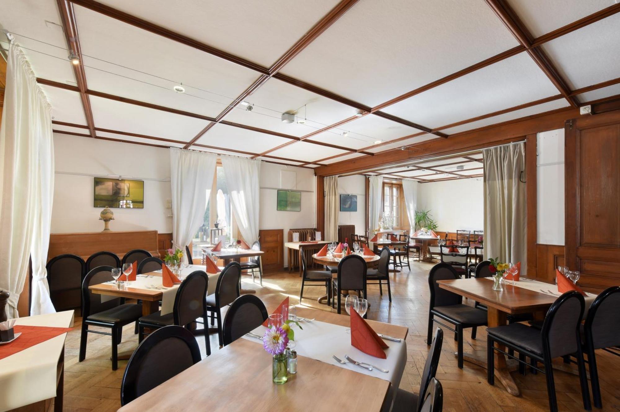Hotel De L'Aigle Couvet Экстерьер фото