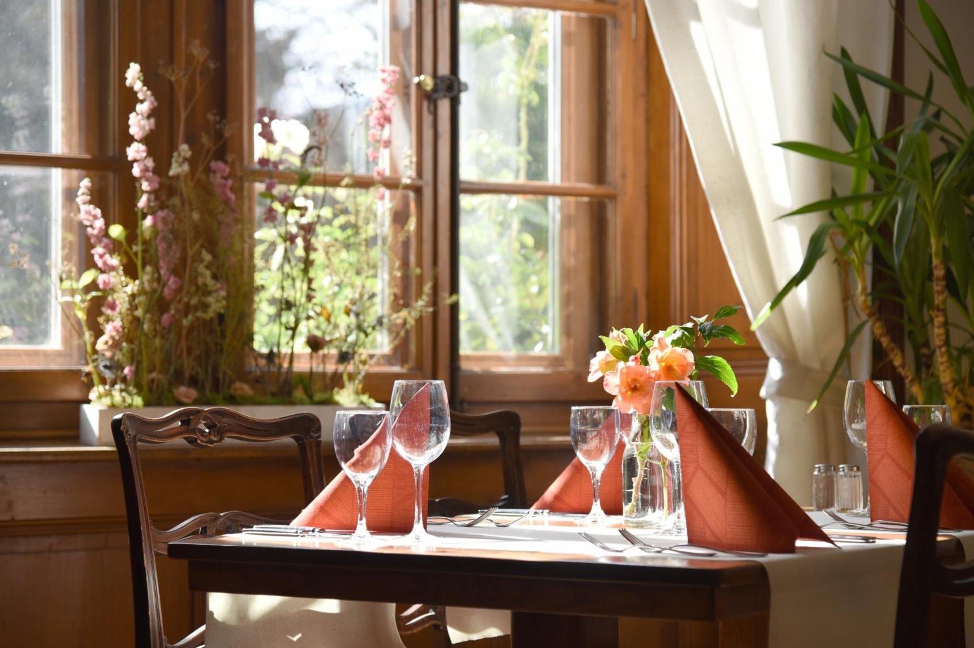 Hotel De L'Aigle Couvet Экстерьер фото