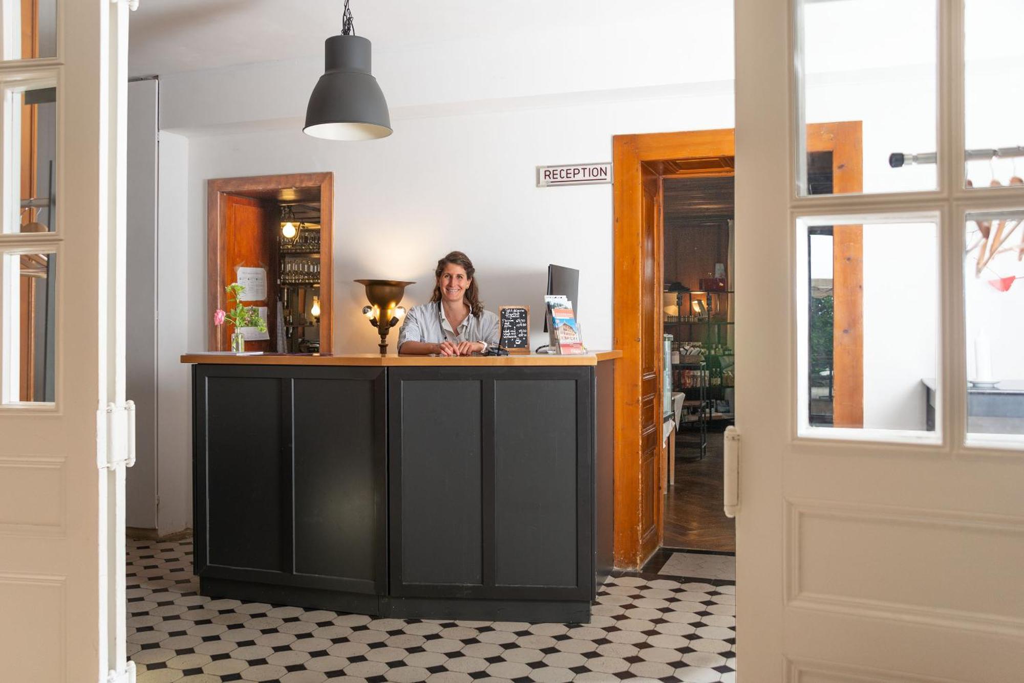 Hotel De L'Aigle Couvet Экстерьер фото